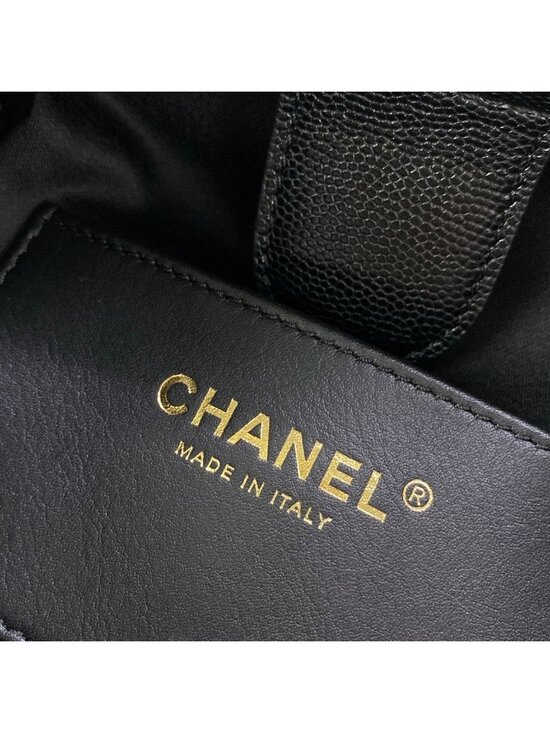 Chanel Backpack 25 Quilted Black Gold Chain main image 12